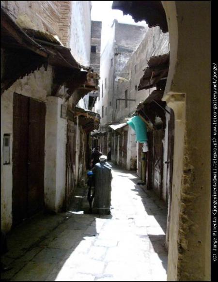 medina